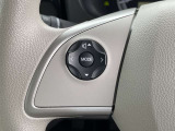 ステアリングスイッチも付いておりますので、運転中でも音量の変更など可能です。