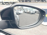 ●ブラインドアシストセンサー:視角からの車を感知し、ドライバーが車線変更を行う際に、警告音と共に注意を促してくれる安全支援機能です!