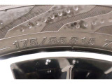 175/55R15 ■スポーティな印象を与える純正アルミホイールです!どこまでも走っていきたくなるようなデザインですね♪