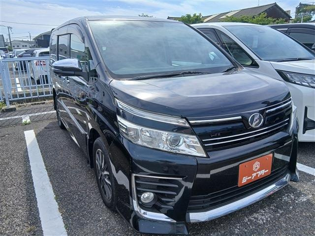 トヨタ ヴォクシー 