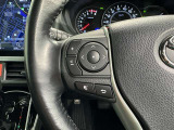 ステアリングスイッチ装備!運転しながら手元でオーディオの操作などができます。