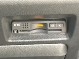 【ETC】高速道路の料金所をストレスなく通過!話題のスポットやサービスエリアに多い「スマートIC」利用時は必須のアイテムです。当店でセットアップを実施、ご納車当日からすぐにご利用いただけます!