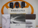 スマートキー&エンジンスターター付。取扱説明書とメンテナンスノートもあります☆品質評価シート付いてます!トヨタ認定中古車ライト!!