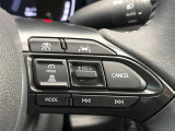 【レーダークルーズコントロール】高速道路での長距離走行が楽に!!自動で速度を保つクルーズコントロールが、衝突軽減システムと連携し、前方の車両を感知して車間を保つように速度調節してくれます!!