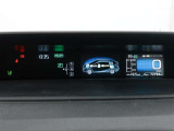 展示車は全てトヨタの車を知り尽くしたエキスパートが基本性能に関わる機能や状態を徹底的にチェックしています。消耗部品の事前交換など法定12ヶ月点検相当の点検・整備を必ず実施しています。