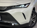 【ダブルファンクションターンランプ付きLEDヘッドライト】人気上昇中のダブルファンクションターンランプを装備!ウィンカーとデイライト&車幅灯を兼用し、特別感のあるエクステリアを演出します。