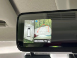 【マルチアラウンドモニター】専用のカメラにより、上から見下ろしたような視点で360度クルマの周囲を確認することができます☆死角部分も確認しやすく、狭い場所での切り返しや駐車もスムーズに行えます。