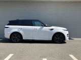 当店の在庫車はすべてジャガーランドローバーの厳しい規定をクリアした認定中古車です。ご購入後のアフターケアも全国のジャガーランドローバー正規販売店で受けていただけます。