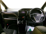 ヴォクシー 2.0 ZS 煌III 4WD 