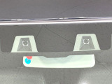 【スズキ セーフティサポート】走行中に前方の車両等を認識し、衝突しそうな時は警報とブレーキで衝突回避と被害軽減をアシスト。より安全にドライブをお楽しみいただけます。