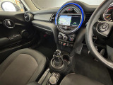 ◆LIBERALAは、輸入車選びの新たなスタイルを提案するインポート・セレクト・ブランドです。オーナー様となる方がクルマから直接感じる感性を第一にした、最良の一台との出会いをコーディネートいたします。