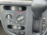 握りやすいシフトレバー
