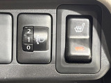 【シートヒーター】寒い日に重宝するシートヒーター!エアコンより早く温まってくれるので寒がりの人も安心ですね♪エアコンの温風は乾燥するから苦手、という方にもをおすすめです。