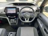 窓ガラスが大きく車両感覚も掴みやすいお車ですので安心してお乗りいただけます。