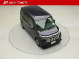 両側パワースライドドア付きだから、狭い駐車スペースなどでの乗り降りラクラク♪小さなお子さまのいるご家庭には嬉しい装備です。
