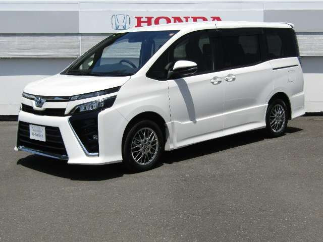 トヨタ ヴォクシー 