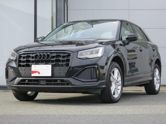 アウディ Q2 
