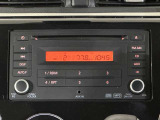 純正のCD一体チューナーラジオが装備されております。お好きな音楽を聴きながら快適にドライブできます。