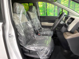 運転席シート廻りは使用感も少なく、良好な状態となっています。丁寧に使われていたことがよくわかりますね。