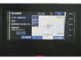 純正ナビを装備。タッチパネル式で使いやすく、お出かけもラクラクです。