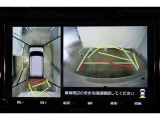 車両を上から見たような映像表示するパノラミックビューモニター付き!