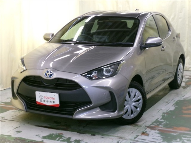 ヤリス 1.5 ハイブリッド X E-Four 4WD