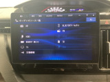 メモリーナビにフルセグTV機能あり。 ドライブや旅行に欠かせない装備です。