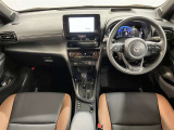 弊社の商品車両は横浜本牧にあります本部で隅々までチェックを行い、トヨタの厳しい商品基準をクリアした厳選した車両を展示しています。