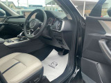 運転席足元
