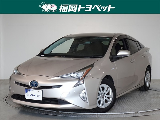 トヨタ プリウス 