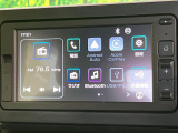 【ディスプレイオーディオ】お手持ちのスマートフォンとの連携で、ナビや音楽再生など各種アプリを使用可能。スマホに近い感覚でお使いいただけます♪
