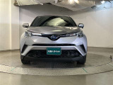 ご覧の車両は店舗にて商談中または直近での売約済みとなっている可能性がございます。まずは店舗スタッフまでお問い合わせ頂き在庫確認した上でご来店の日時を決めて頂き当日にご来店頂きます様お願い致します。