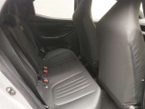 ゆとりある広々とした車内空間は、ドライブを始め買い物やレジャーなど、幅広く活躍します。一人でもみんなとでもお出かけを楽しみましょう!