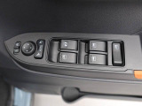 当社は購入後のアフターケアを大切にしております。納車後、1ヶ月無料点検、半年ごとにあんしん点検、12ヶ月法定点検の誘致をします。また車検までの点検をセットにした『ワンダフルパスポート』を販売中です。