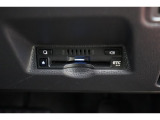 スッキリ装着されたビルトインタイプのETC!高速道路走行の料金所をノンストップで通過できます。※ ETCカードのお申し込みも当社にお任せ下さい!