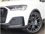 Q7 ブラックスタイル プラス ディーゼル 4WD 