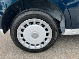 車両本体価格の一部を残価として据え置くことで、月々のお支払いを抑えることが出来ます。詳しくは、当店スタッフまでお気軽にお問い合わせください。