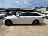 Cクラスワゴン C220d ローレウスエディション 