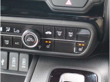 シートヒーター装備付き車!!座席に埋め込まれた電熱線によりシートを暖めることが出来る装備で、温めたられたシートは、寒い冬には最適です!!