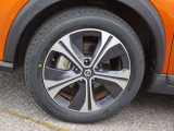 【タイヤ】 【純正17ンチアルミホイール】《205/55R17》専用のアルミなのでお車のイメージぴったりですね!