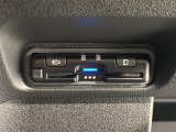 いまや快適なカーライフに欠かせないETCが付いています。