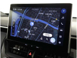 純正ナビを装備。タッチパネル式で使いやすく、お出かけもラクラクです。