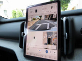 360度カメラを搭載しているので、まるで、上空から見ているような視界を得ることができます。それにより障害物などをすぐに発見することができます。