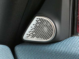 アメリカのオーディオブランドであるharman/kardon製スピーカーシステム搭載!