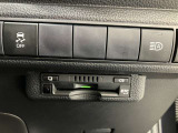 【ETC車載器】アンテナ分離型のETCを装備しています。今では当たり前になったETC。高速道路でかなり便利です。