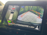 【アラウンドビューモニター】専用のカメラにより、上から見下ろしたような視点で360度クルマの周囲を確認することができます☆死角部分も確認しやすく、狭い場所での切り返しや駐車もスムーズに行えます。