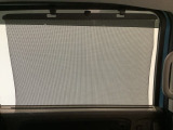 当社の車両には『安心して車選びをしていただくために』お支払い総額を表示しております。税金、自賠責保険料、登録費用、リサイクル料金が含まれており、県内登録及び届出で店頭納車の場合になります。