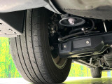 お車を安心してお乗りいただく為には、足回りの定期点検が欠かせません。サービスサポート(有償保証)では無料点検もご提供しており、安心のカーライフをお過ごしいただけるサポート体制が整っています。