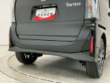 【コーナーセンサー】駐車が苦手な方には特におススメの装備です!搭載されたセンサーで障害物を検知、距離に応じてブザー音で段階的に知らせてくれます♪