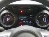 とっても見やすいメーターです。夜のドライブも楽しみになりますよ♪